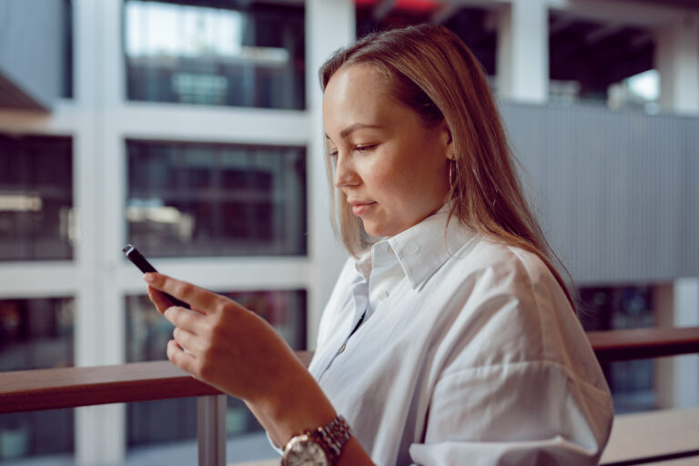 Lainan takaisinmaksu nopeammin – toimivat strategiat arkeen